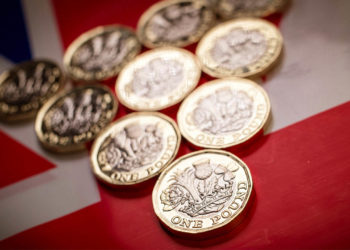 Pound Pertahankan Keuntungan karena Janji Partai Brexit Meredakan Ketakutan Parlemen yang Menggantung